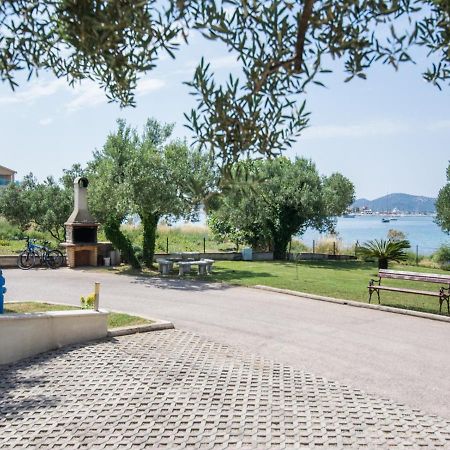 Apartamento Maria'S Biograd Na Moru Exterior foto
